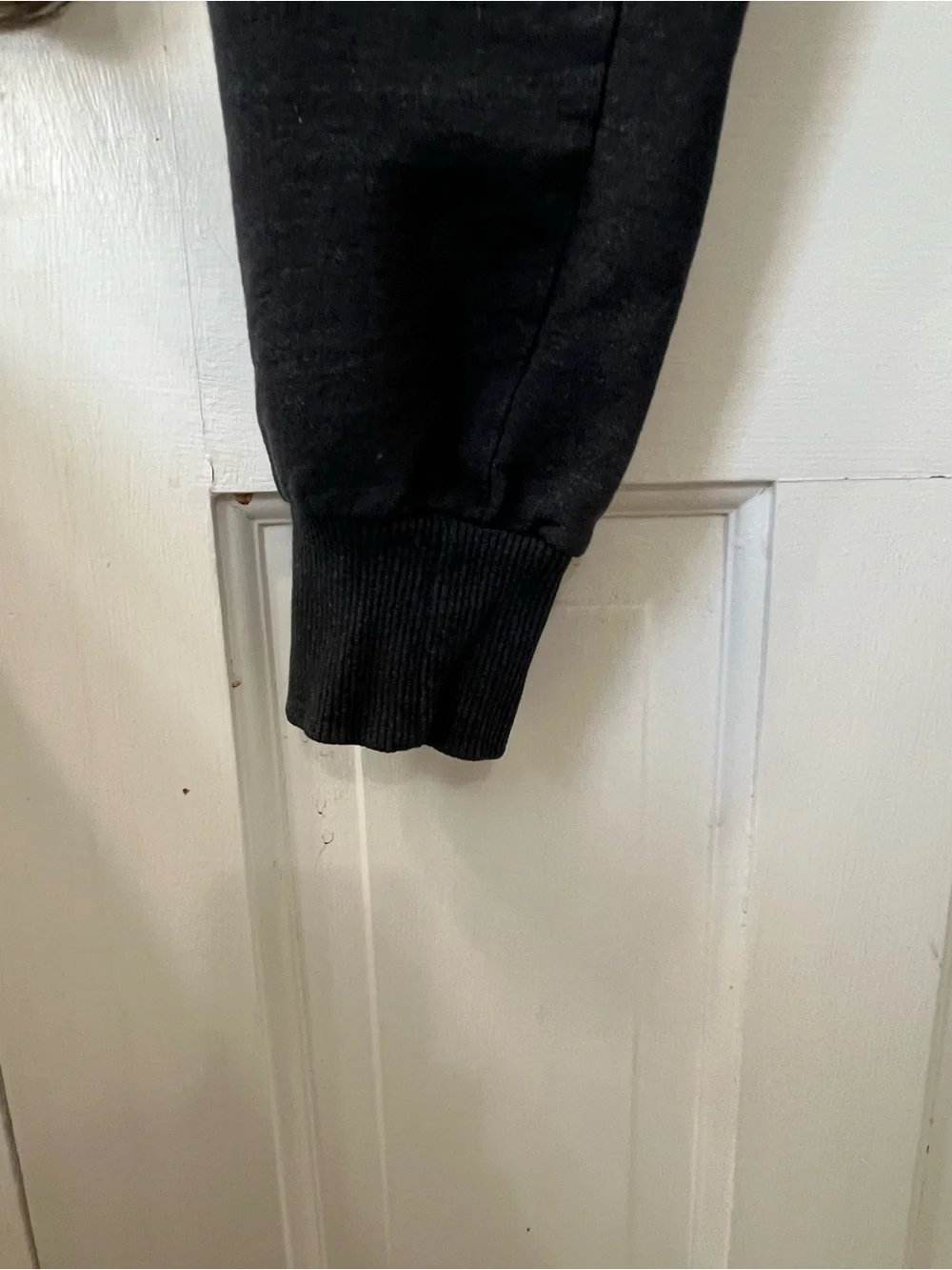 True Religion Men’s Black Loungewear Jogger Pants with Gold Vertical Logo. Small